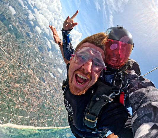 Thrilling free fall in Kenya
